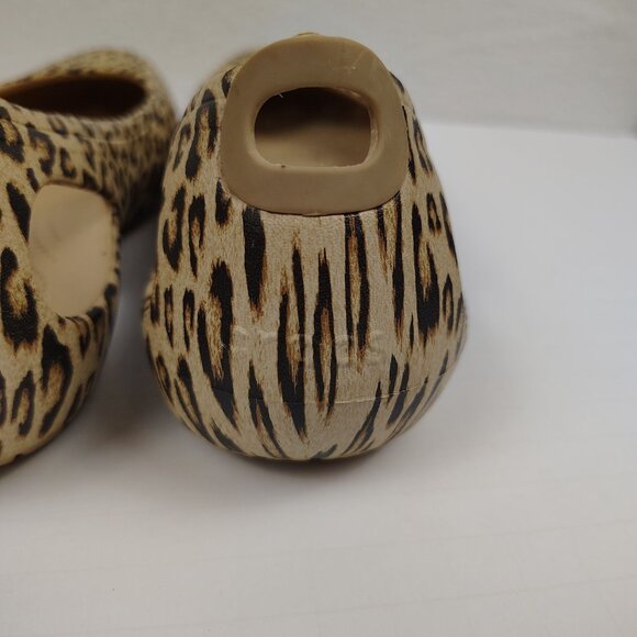 Crocs Animal Print Slip On Rubber Flats Womens 9 - Picture 7 of 9